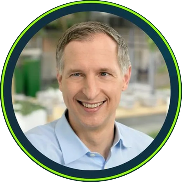 Dr. Thomas Kuhnt